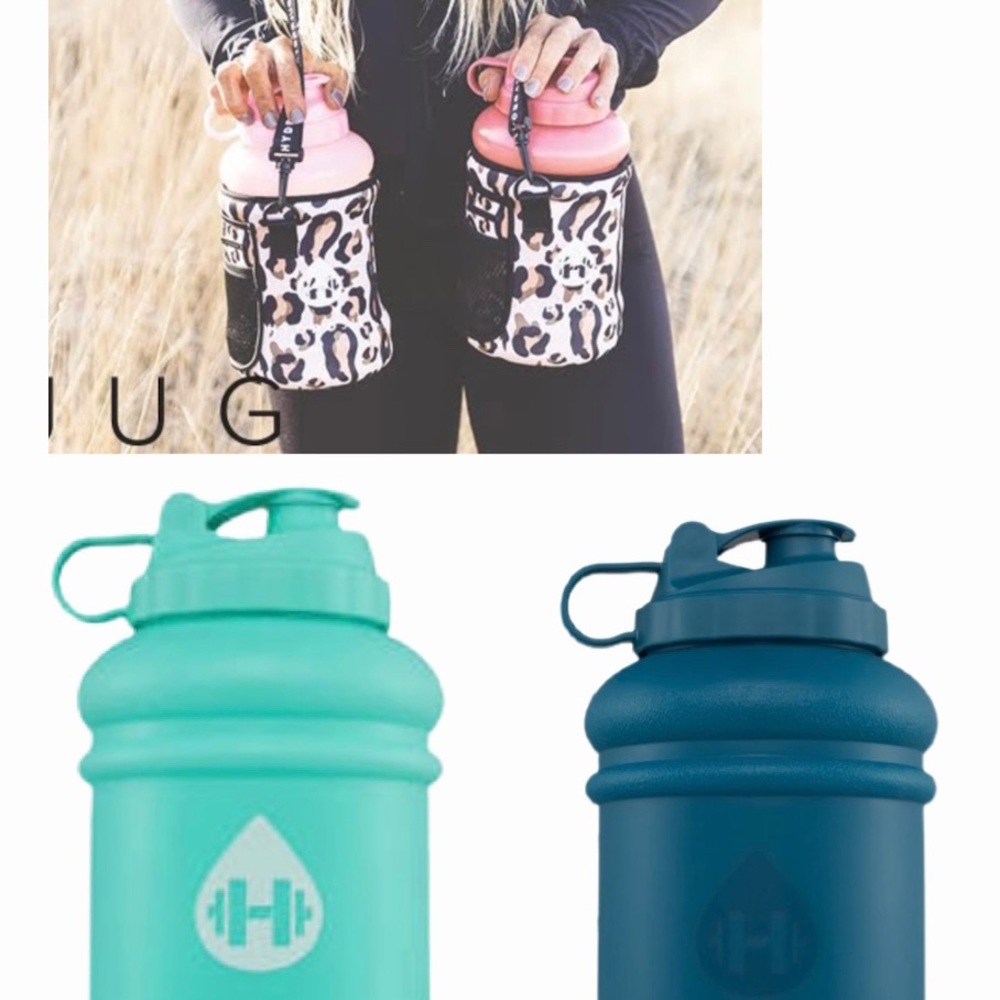 Two jugs + sleeve.